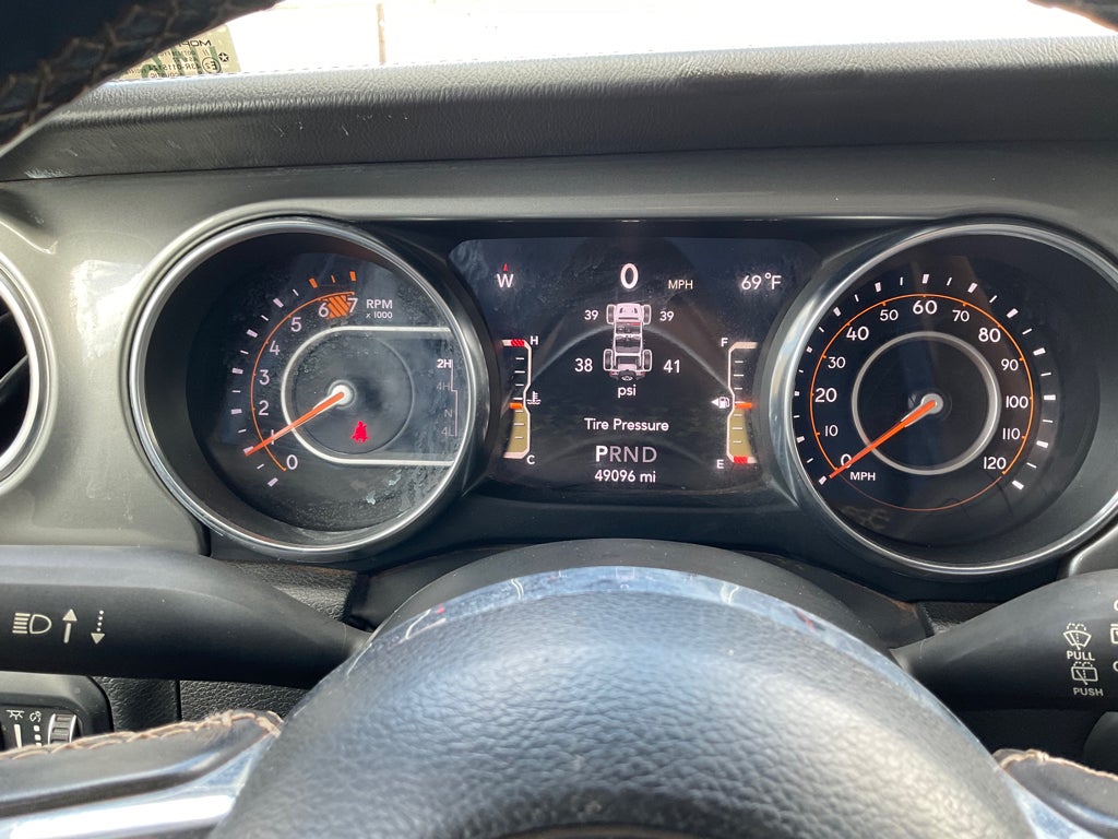2022 Jeep Wrangler Unlimited Sahara 4x4