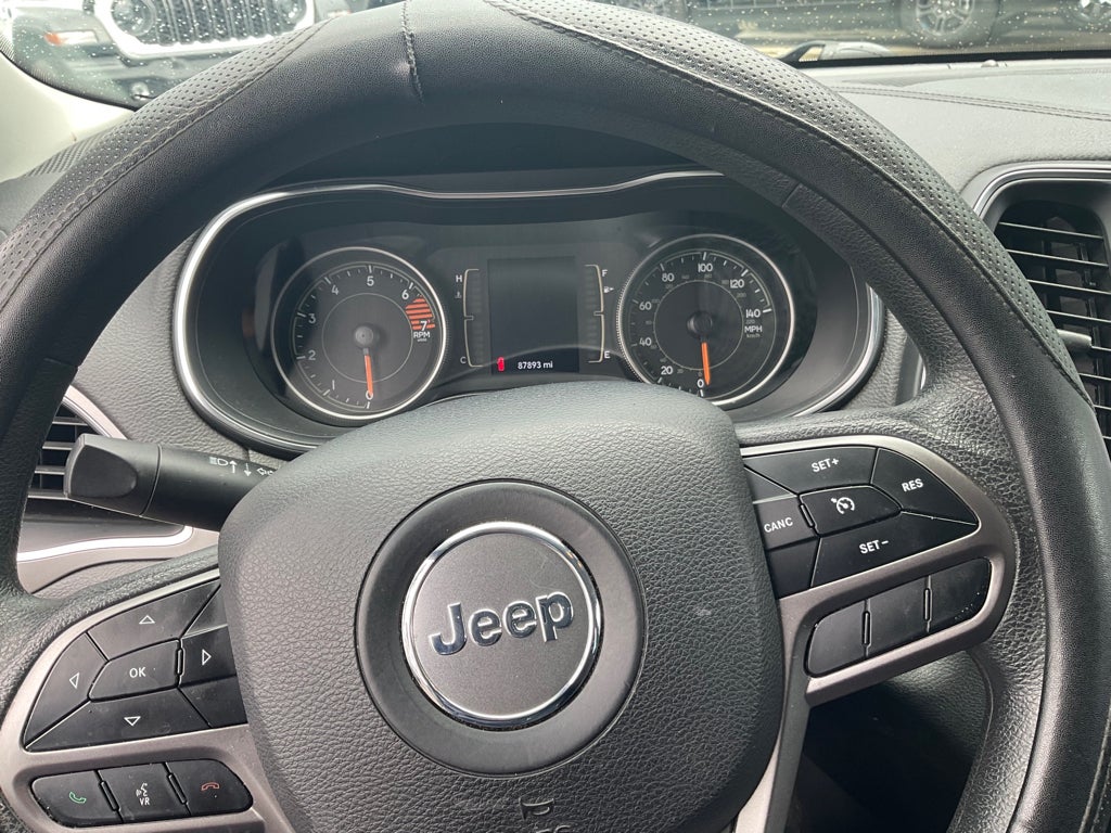 2019 Jeep Cherokee Latitude