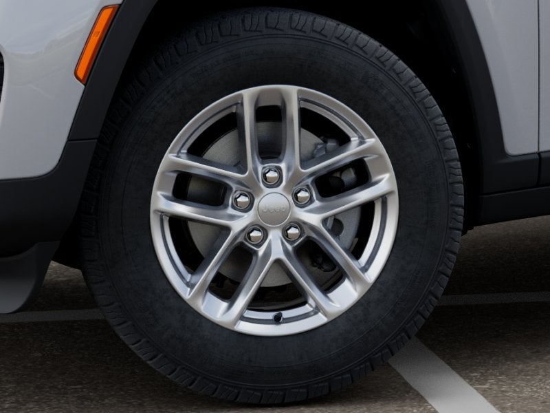 2026 Jeep Grand Cherokee GRAND CHEROKEE LAREDO 4X2