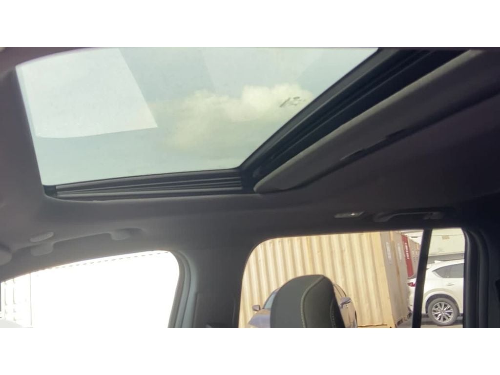 2025 Jeep Grand Cherokee GRAND CHEROKEE LAREDO X 4X2