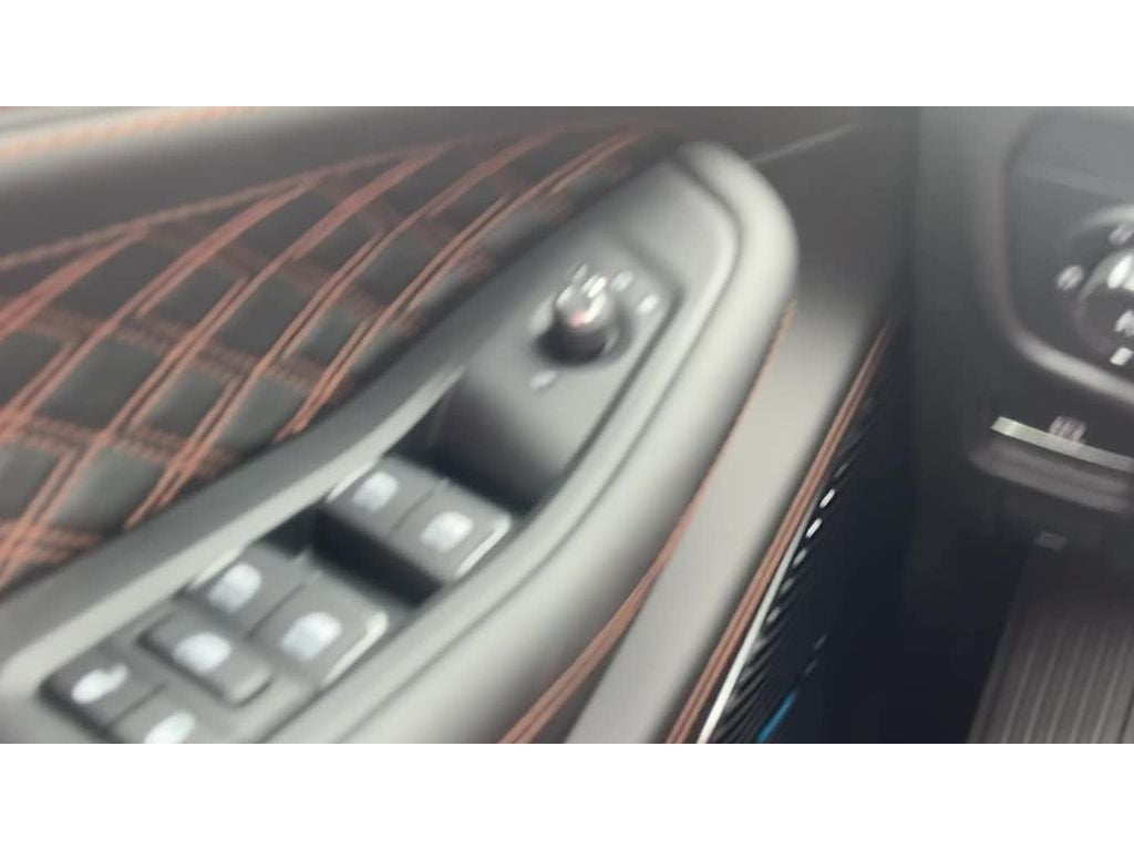 2025 Jeep Grand Cherokee GRAND CHEROKEE L SUMMIT RESERVE 4X4