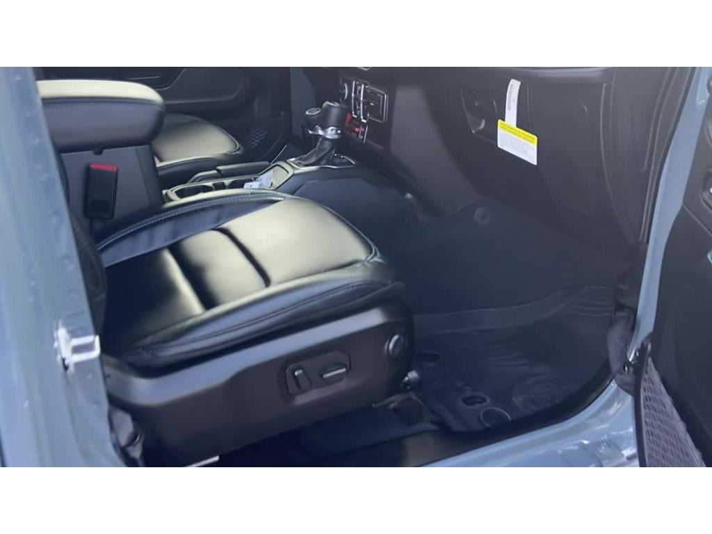 2025 Jeep Wrangler 4xe Rubicon X 4xe