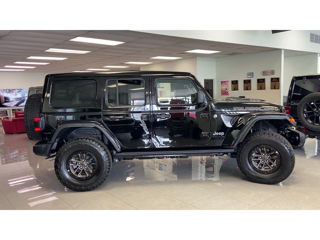 2025 Jeep Wrangler WRANGLER 4-DOOR RUBICON 392