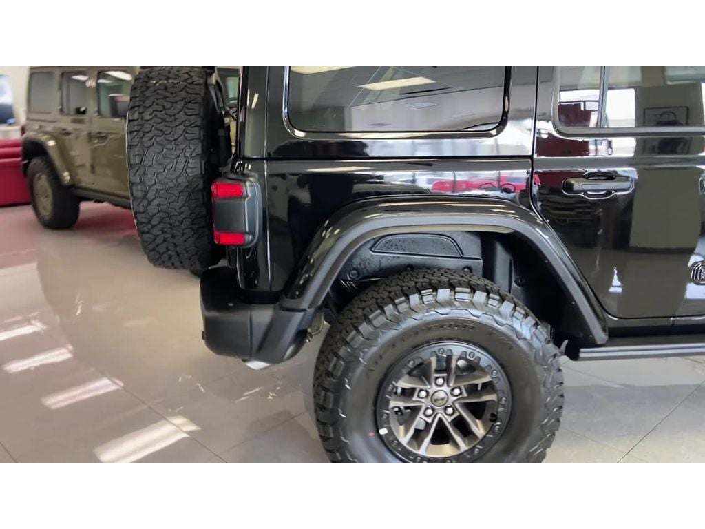 2025 Jeep Wrangler WRANGLER 4-DOOR RUBICON 392