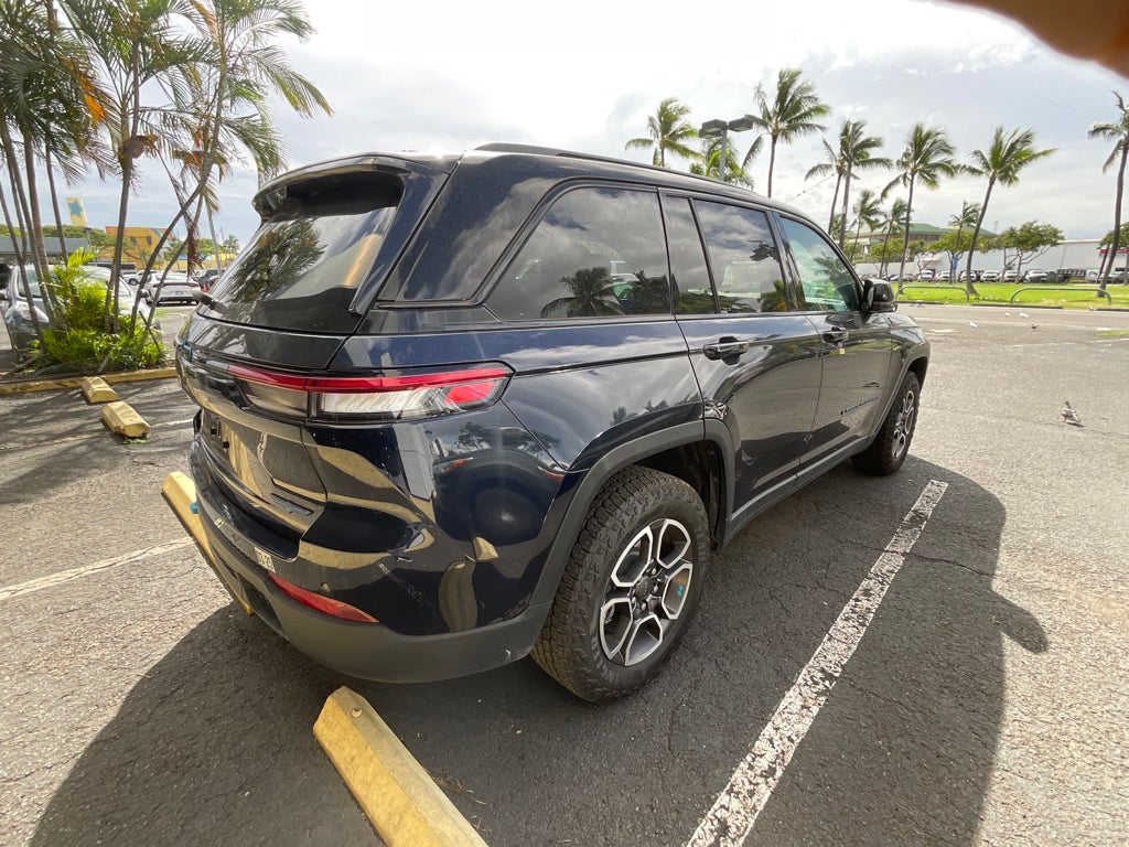 2023 Jeep Grand Cherokee 4xe Trailhawk