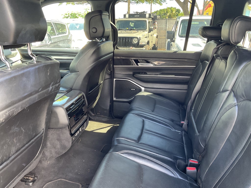2022 Jeep Wagoneer Series III 4x2