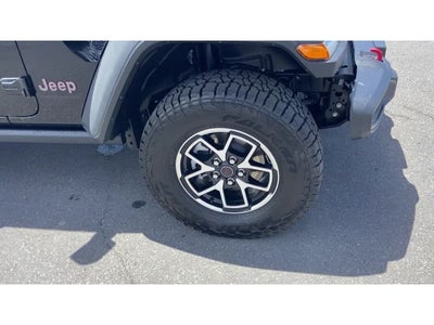 2025 Jeep Gladiator GLADIATOR RUBICON 4X4