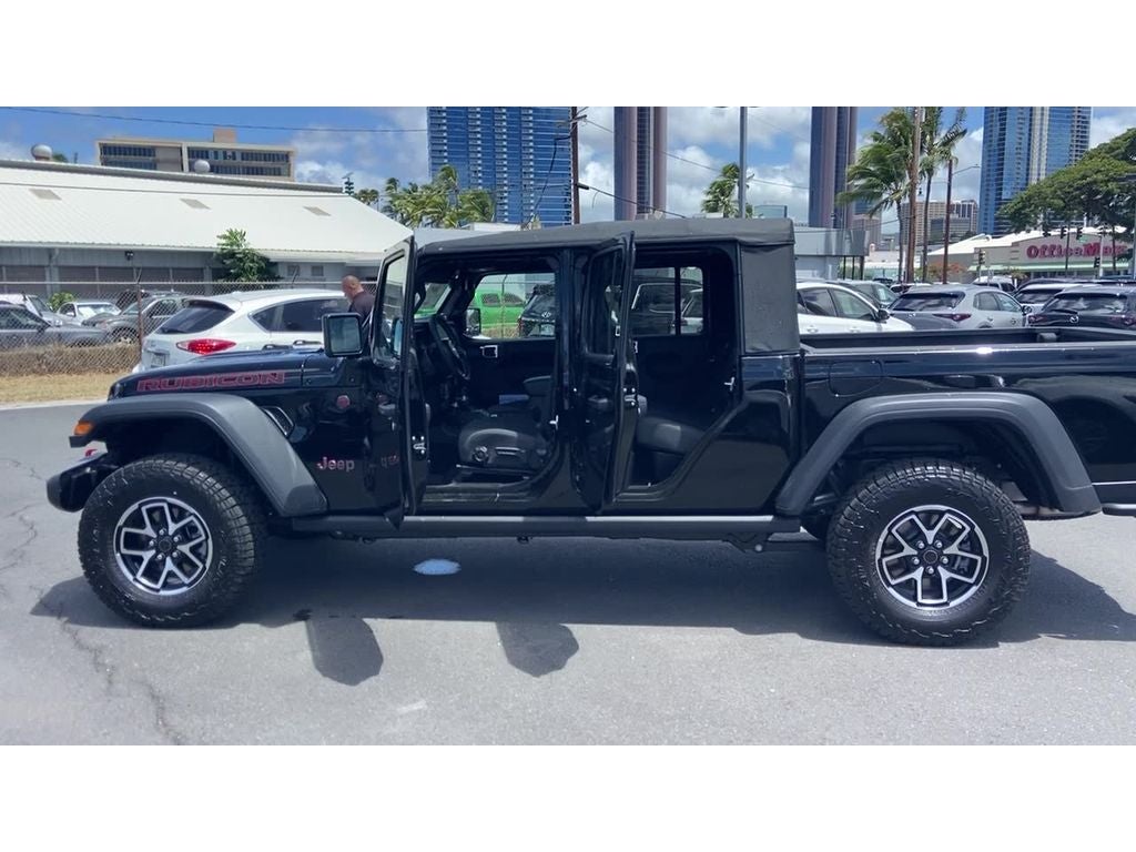 2025 Jeep Gladiator GLADIATOR RUBICON 4X4