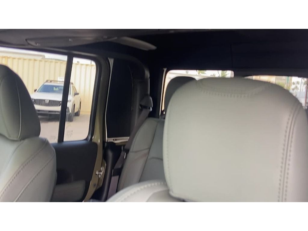 2026 Jeep Gladiator GLADIATOR MOJAVE X 4X4