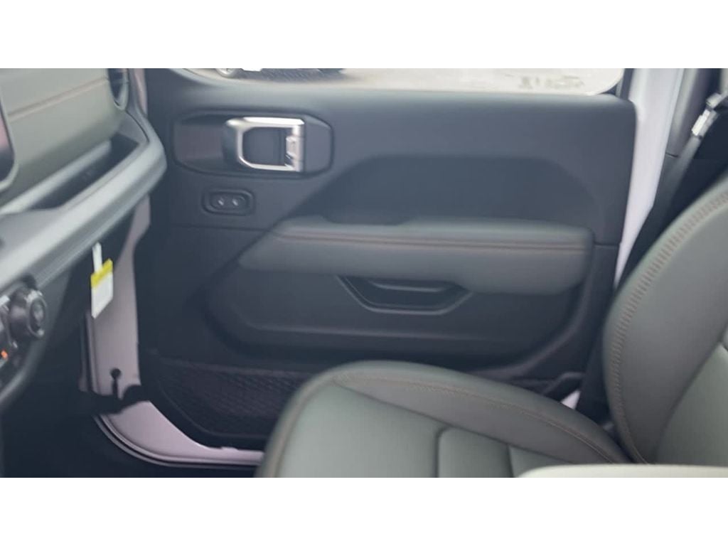 2026 Jeep Gladiator GLADIATOR MOJAVE X 4X4