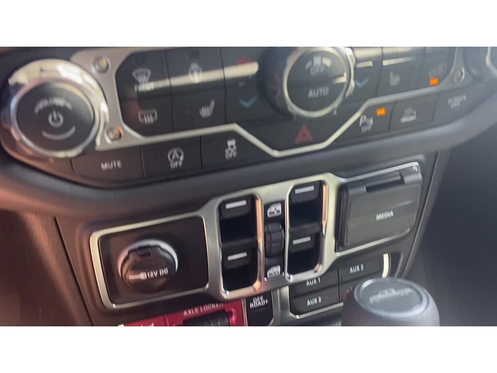 2026 Jeep Gladiator GLADIATOR MOJAVE X 4X4