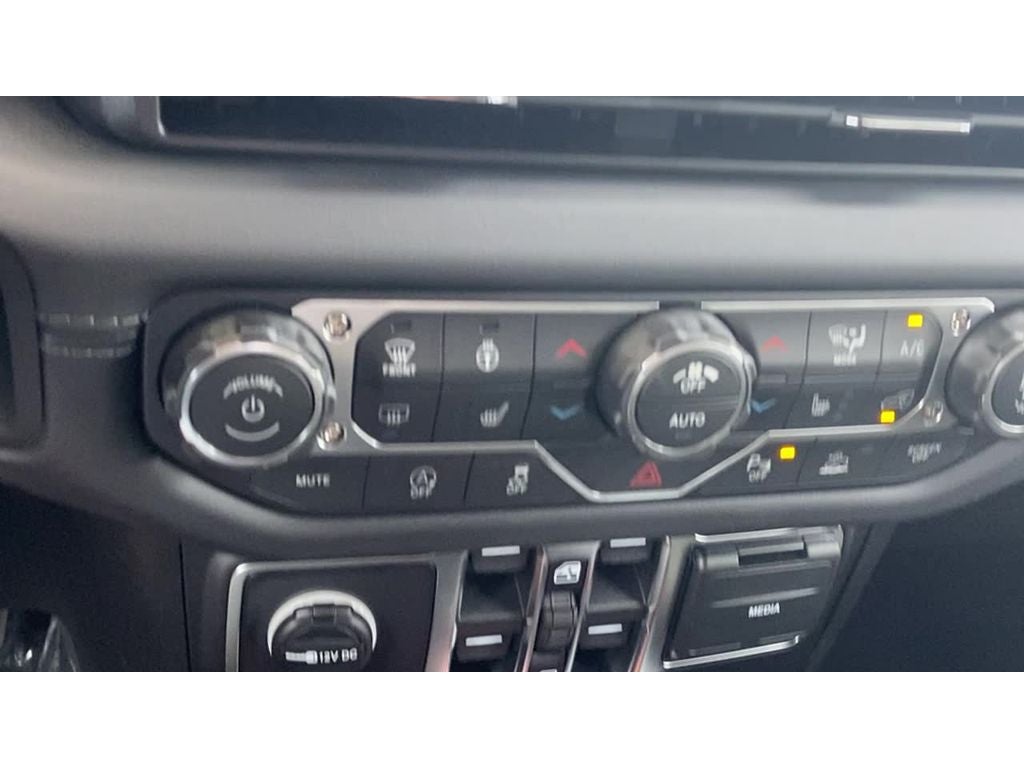 2026 Jeep Gladiator GLADIATOR MOJAVE X 4X4