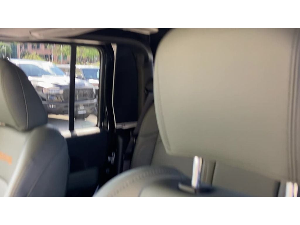 2026 Jeep Gladiator GLADIATOR MOJAVE X 4X4