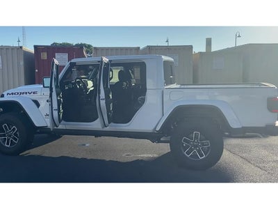 2026 Jeep Gladiator GLADIATOR MOJAVE 4X4