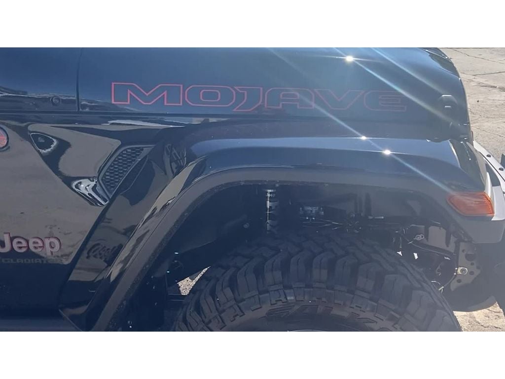 2026 Jeep Gladiator GLADIATOR MOJAVE X 4X4