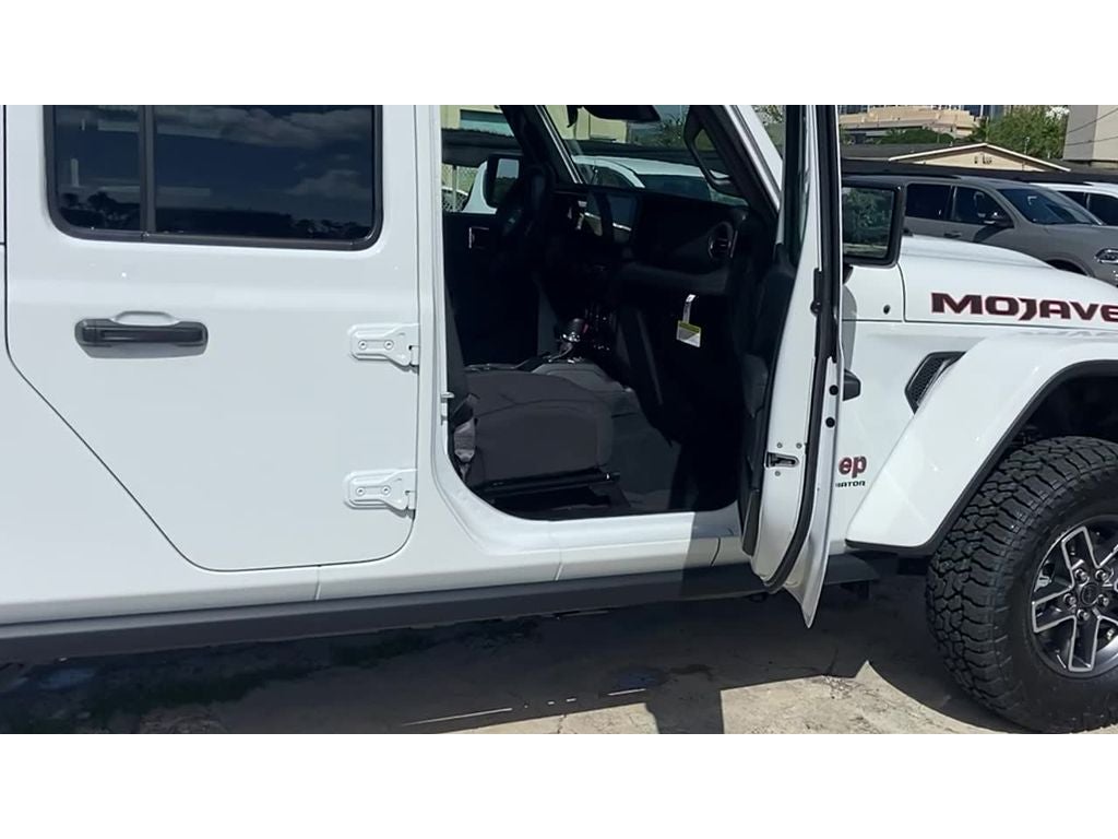 2026 Jeep Gladiator GLADIATOR MOJAVE 4X4