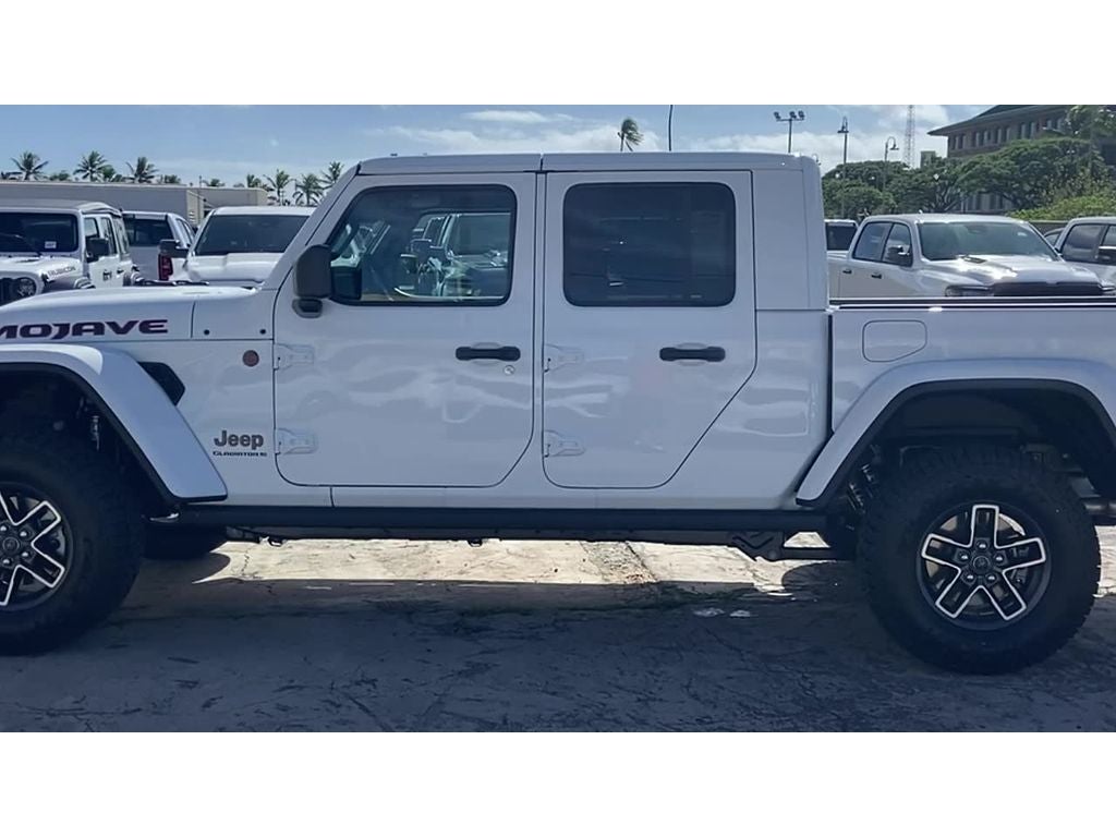 2026 Jeep Gladiator GLADIATOR MOJAVE 4X4