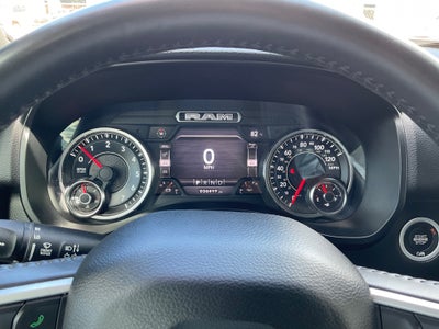 2021 RAM 1500 Big Horn Quad Cab 4x2 6'4' Box