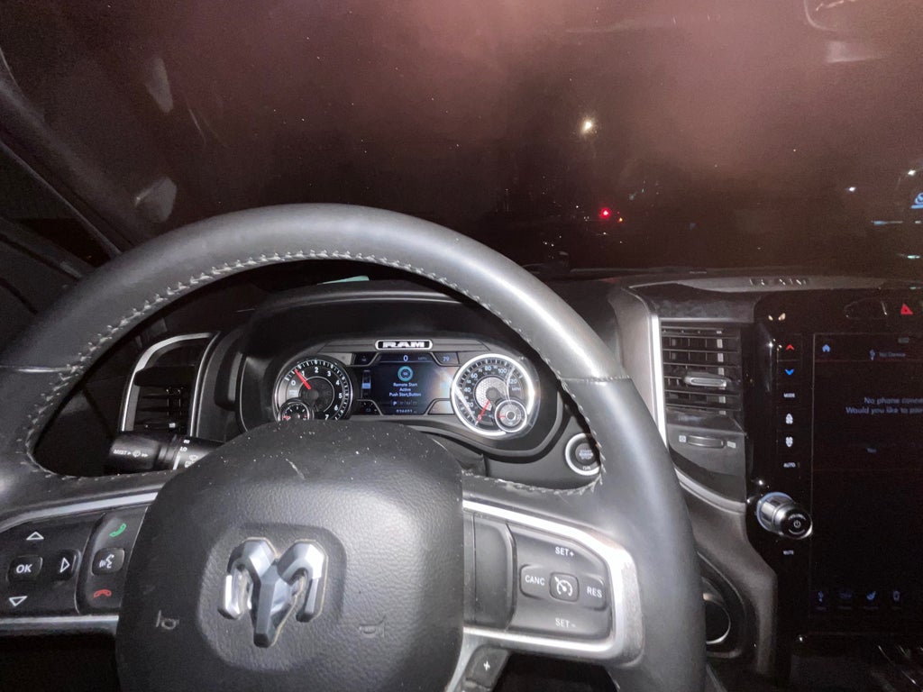 2021 RAM 1500 Big Horn Quad Cab 4x2 6'4' Box