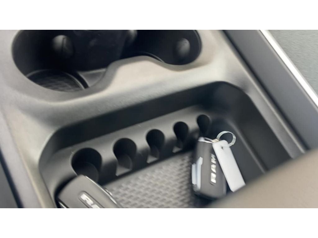 2026 RAM Ram 1500 RAM 1500 BIG HORN CREW CAB 4X2 5'7' BOX