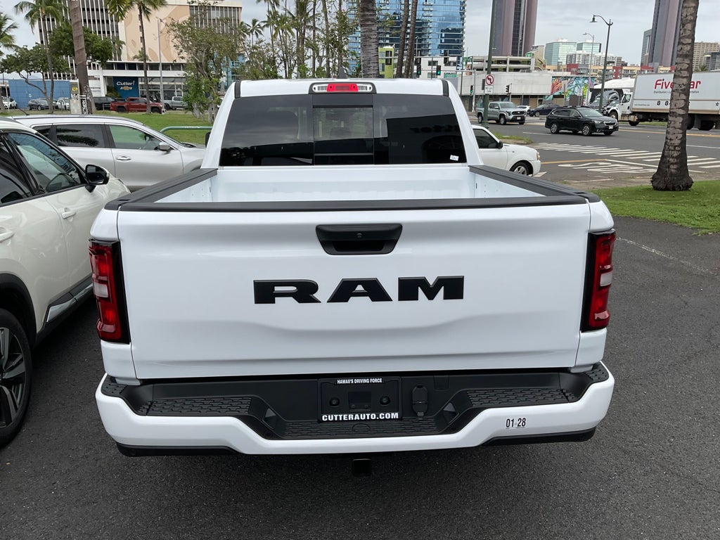 2026 RAM Ram 1500 RAM 1500 EXPRESS CREW CAB 4X2 5'7' BOX