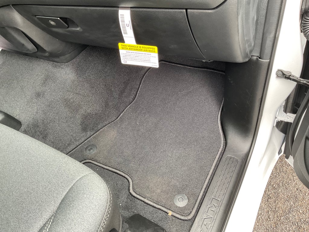 2026 RAM Ram 1500 RAM 1500 EXPRESS CREW CAB 4X2 5'7' BOX