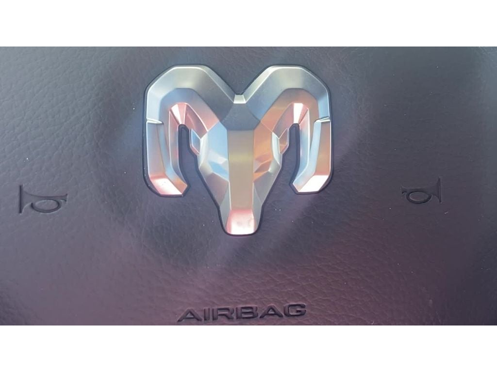 2026 RAM Ram 1500 RAM 1500 EXPRESS CREW CAB 4X2 5'7' BOX