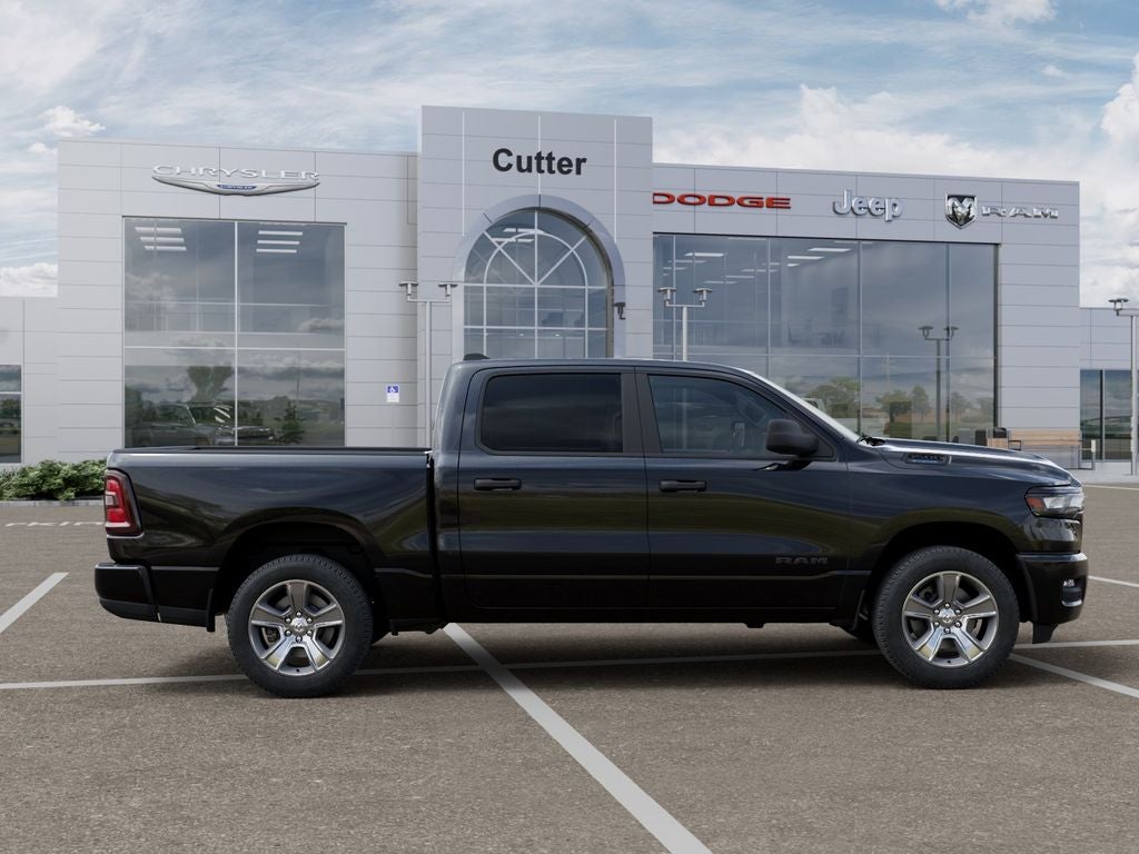 2026 RAM Ram 1500 RAM 1500 EXPRESS CREW CAB 4X2 5'7' BOX