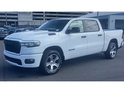 2026 RAM Ram 1500 RAM 1500 EXPRESS CREW CAB 4X2 5'7' BOX