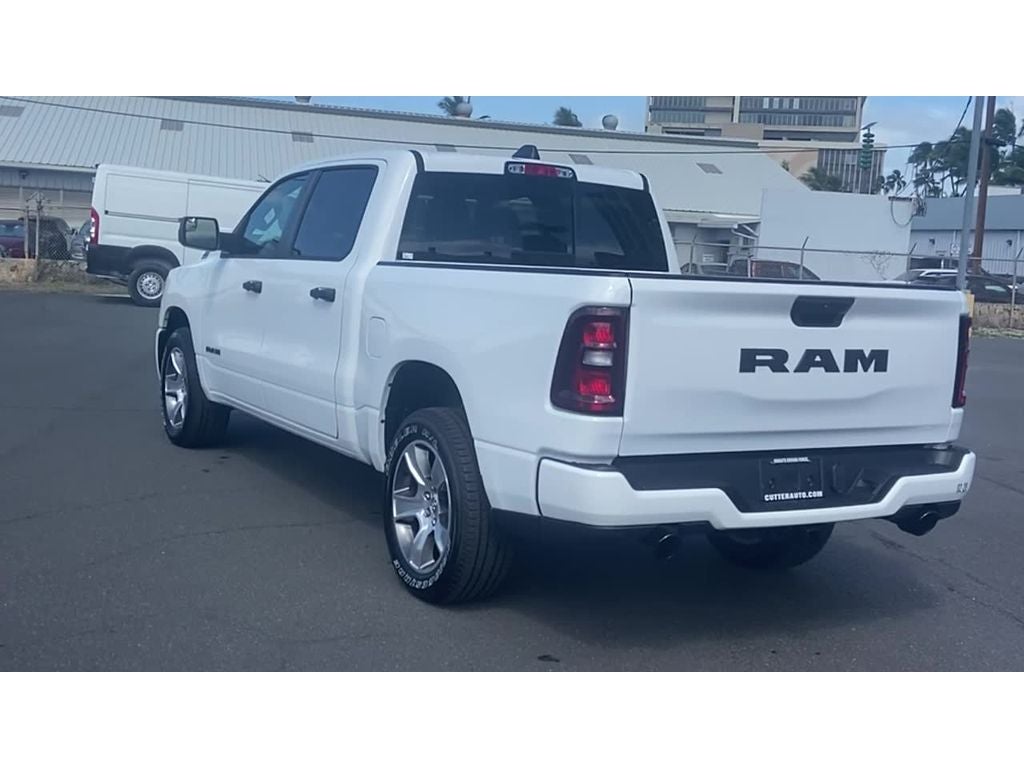 2026 RAM Ram 1500 RAM 1500 EXPRESS CREW CAB 4X2 5'7' BOX