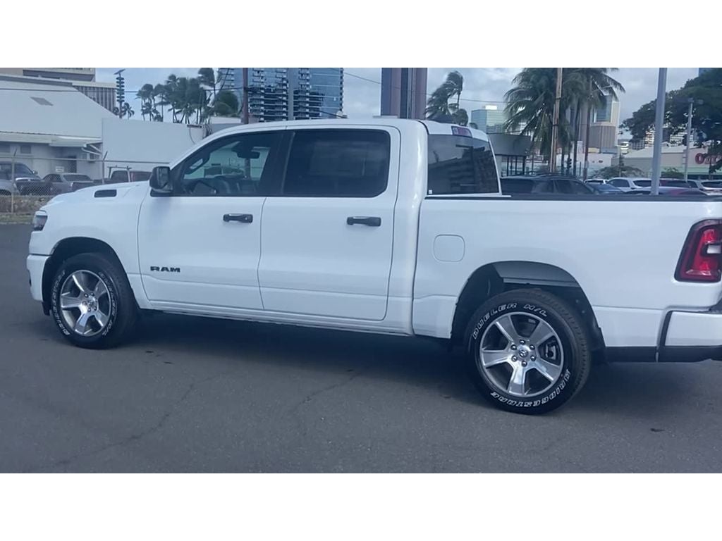 2026 RAM Ram 1500 RAM 1500 EXPRESS CREW CAB 4X2 5'7' BOX