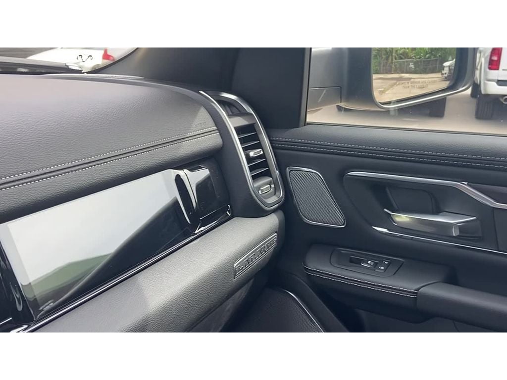 2026 RAM Ram 1500 RAM 1500 LARAMIE CREW CAB 4X2 5'7' BOX