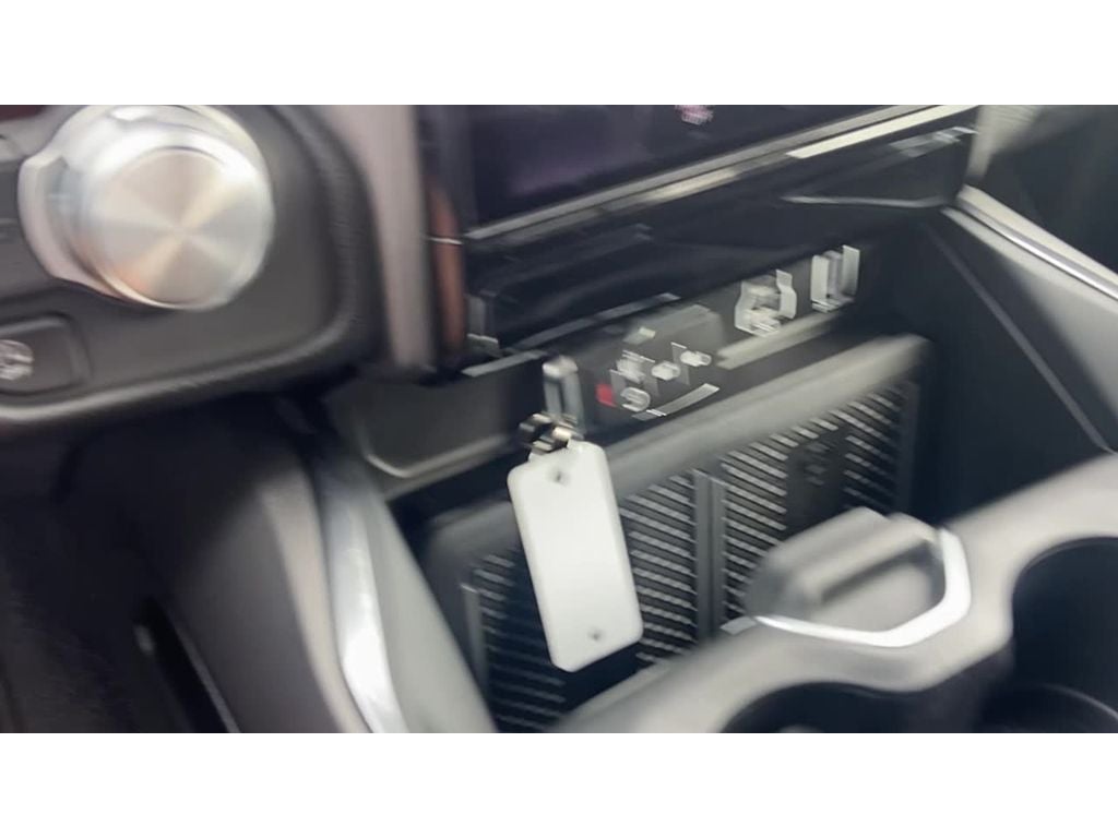 2026 RAM Ram 1500 RAM 1500 LARAMIE CREW CAB 4X2 5'7' BOX