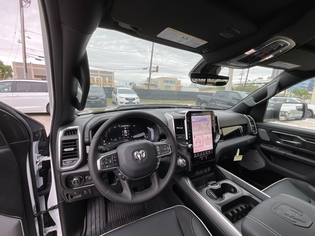 2026 RAM Ram 1500 RAM 1500 LARAMIE CREW CAB 4X2 5'7' BOX