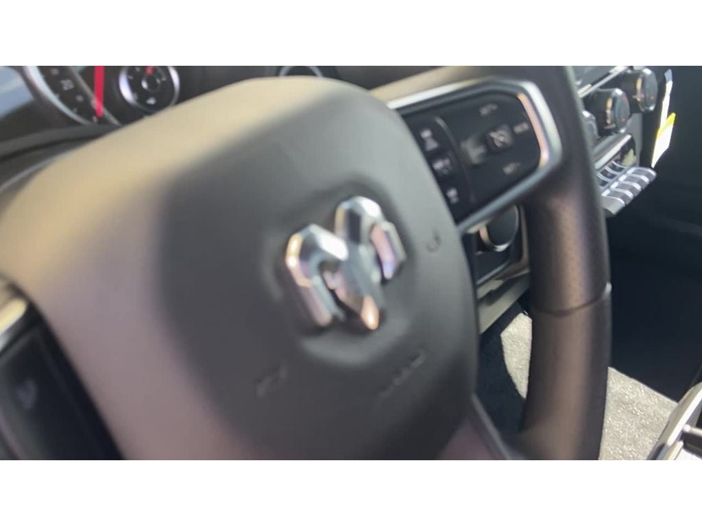 2026 RAM Ram 1500 RAM 1500 EXPRESS QUAD CAB 4X2 6'4' BOX