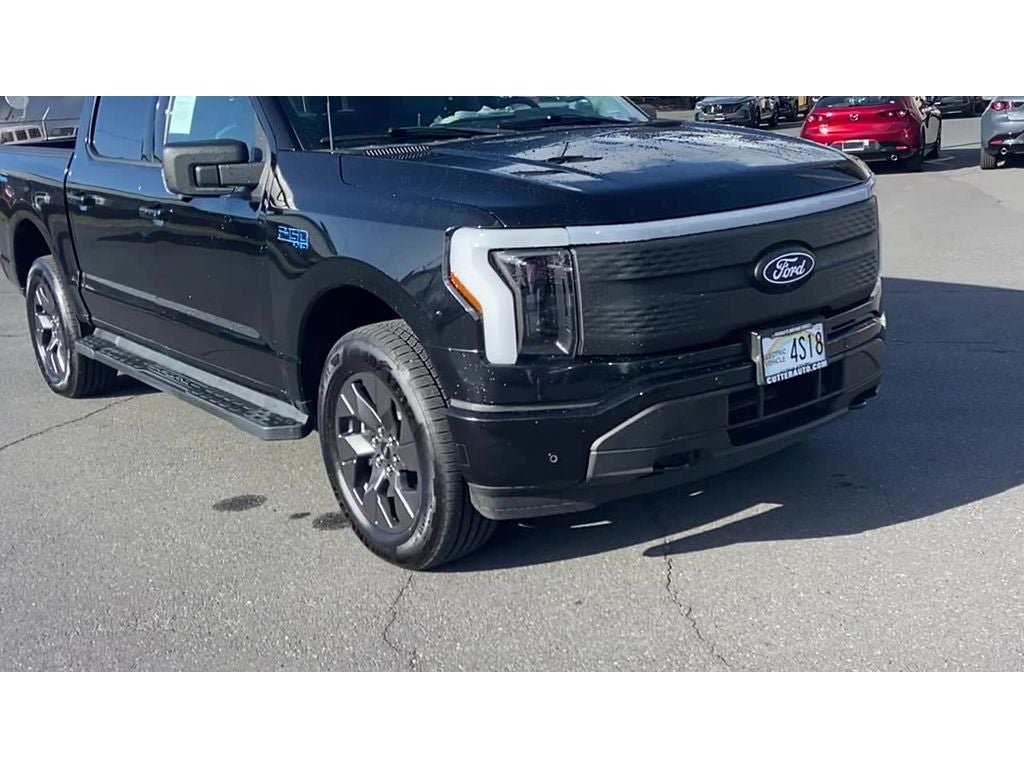 2024 Ford F-150 Lightning Flash