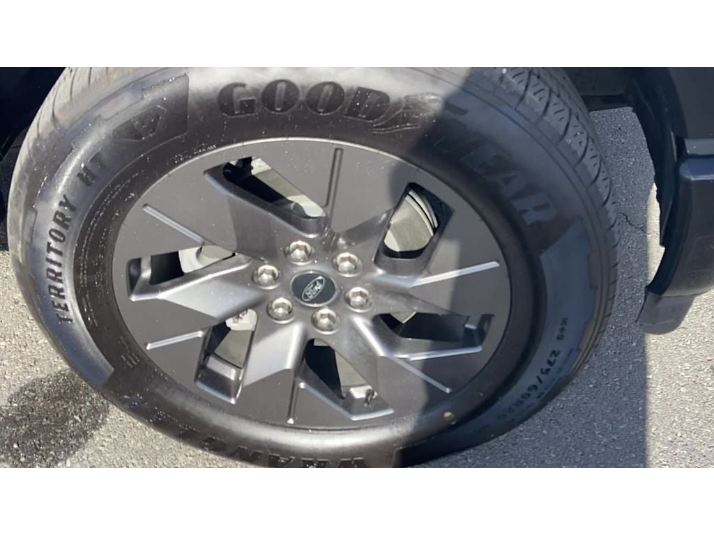 2024 Ford F-150 Lightning Flash