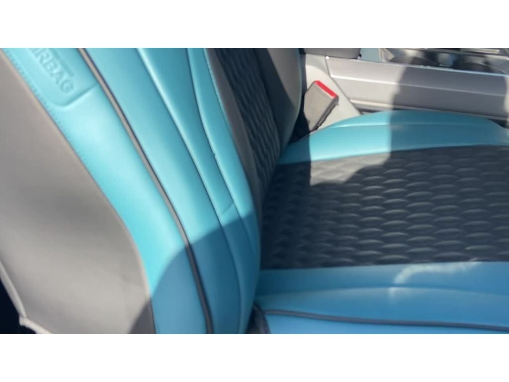 2024 Ford F-150 Lightning Flash