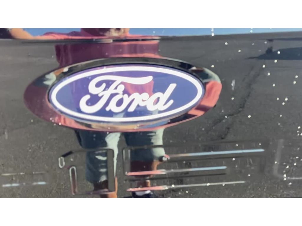 2024 Ford F-150 Lightning Flash