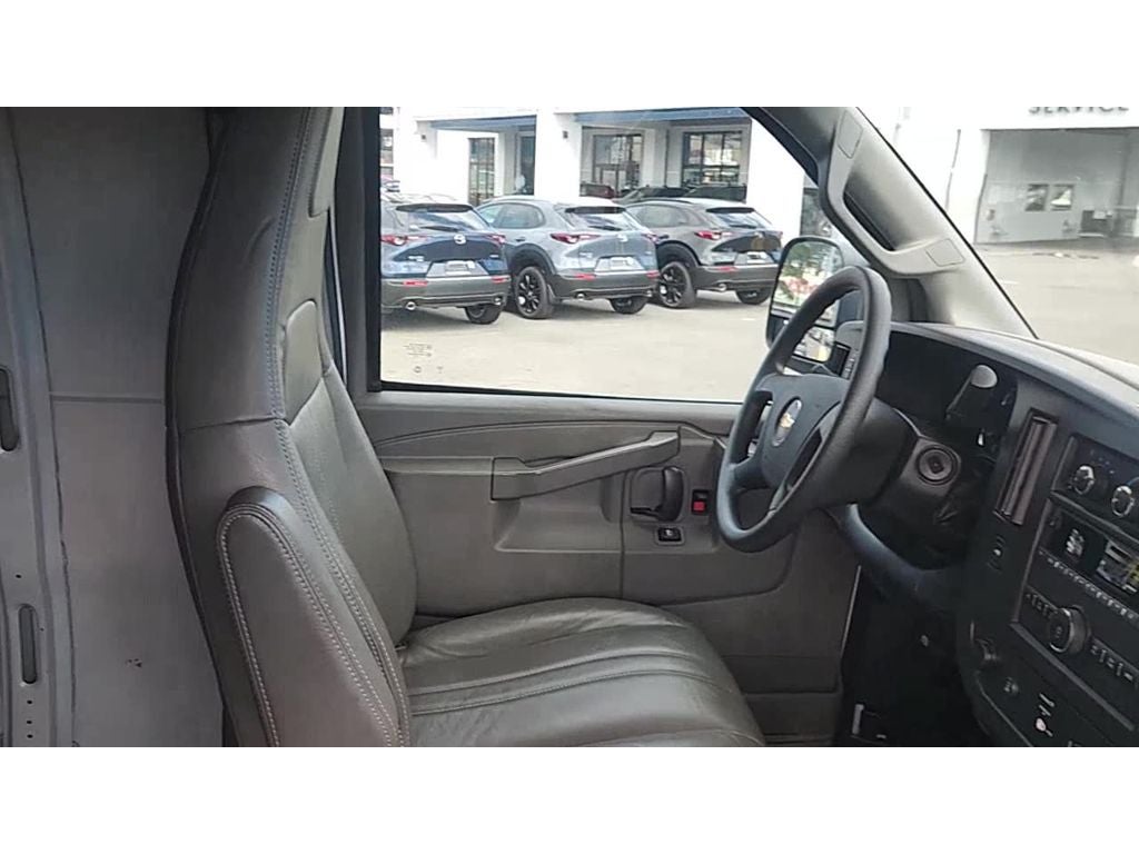 2022 Chevrolet Express Cargo RWD 2500 Regular Wheelbase WT