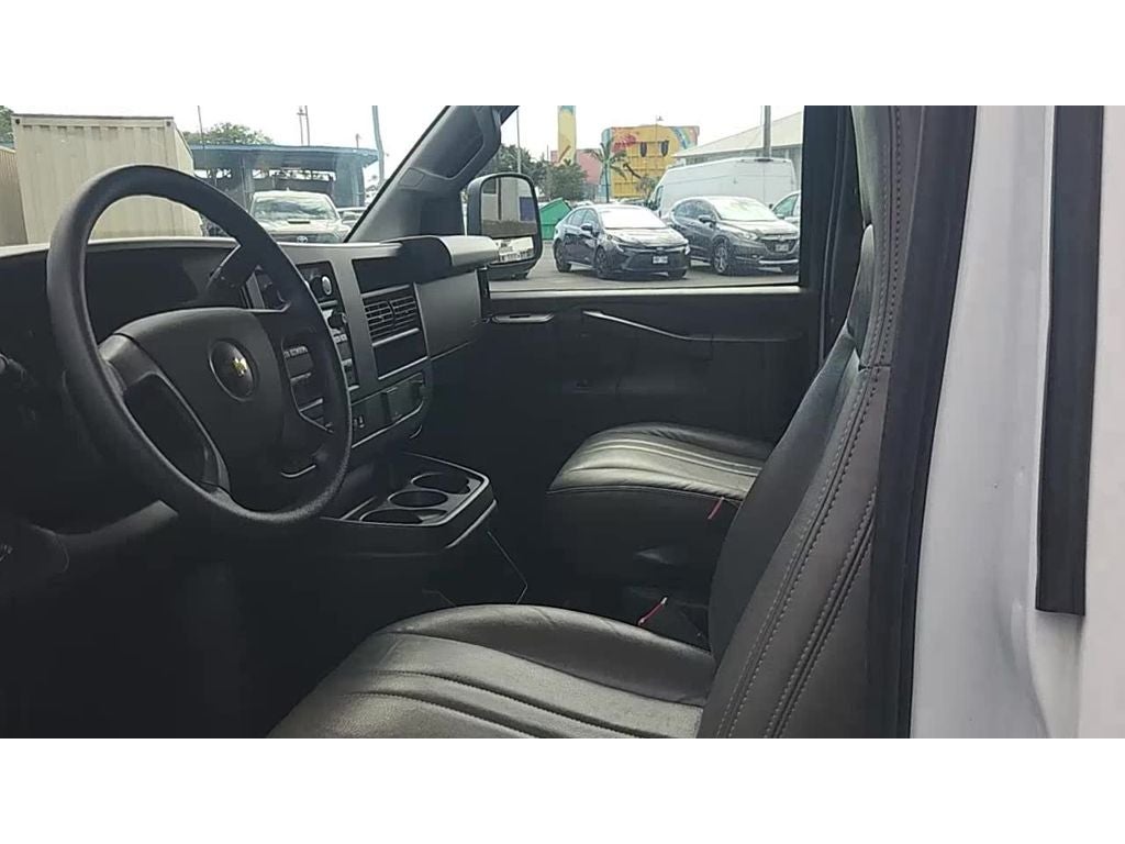 2022 Chevrolet Express Cargo RWD 2500 Regular Wheelbase WT