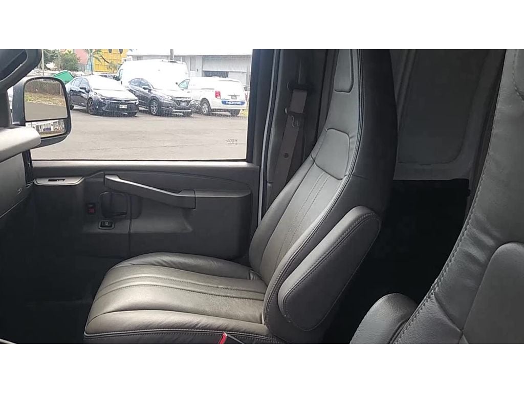 2022 Chevrolet Express Cargo RWD 2500 Regular Wheelbase WT