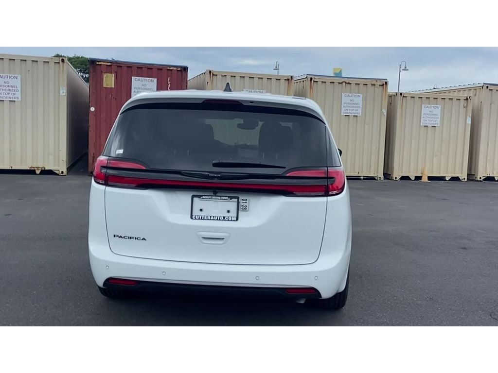 2026 Chrysler Pacifica PACIFICA SELECT