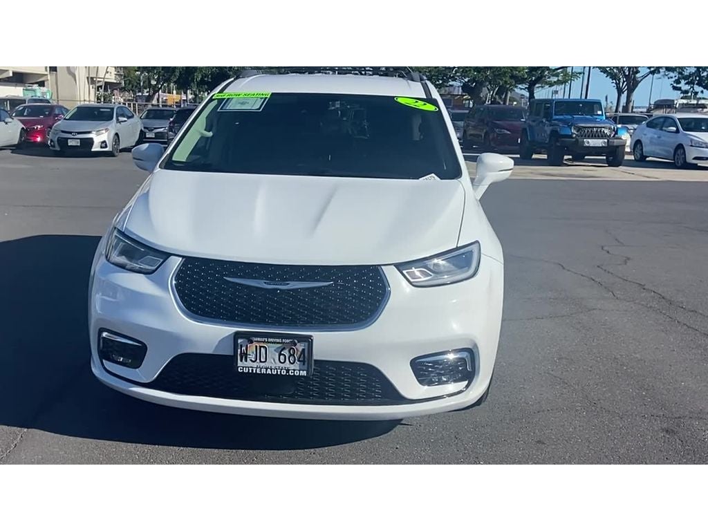 2022 Chrysler Pacifica Touring L