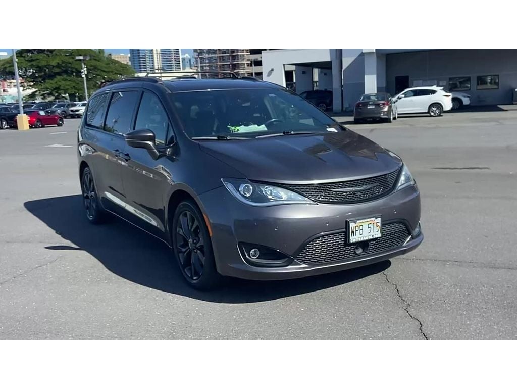 2020 Chrysler Pacifica Limited