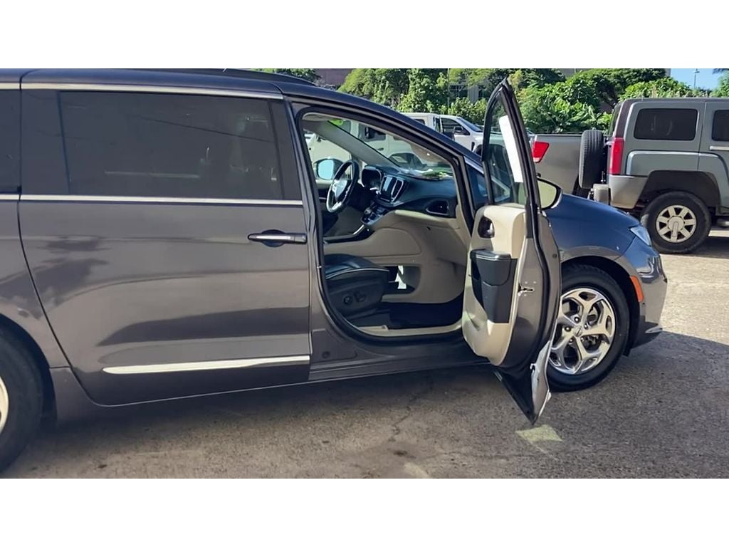 2022 Chrysler Pacifica Limited