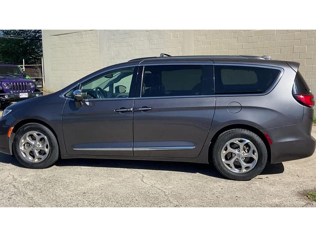 2022 Chrysler Pacifica Limited