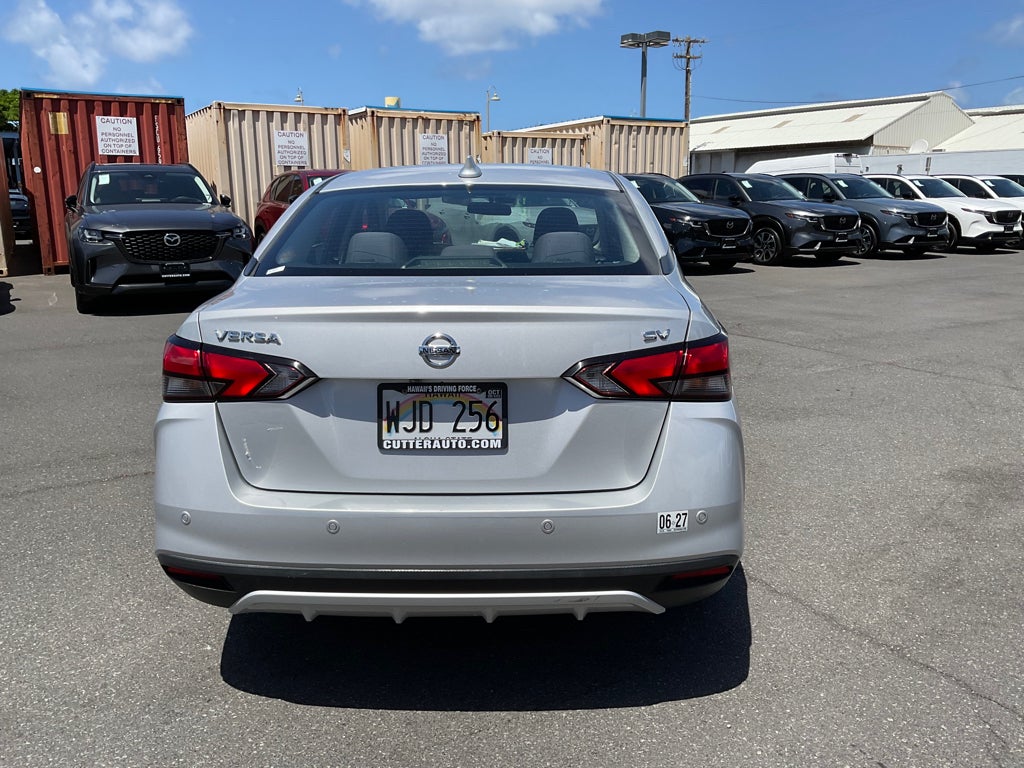 2021 Nissan Versa SV Xtronic CVT