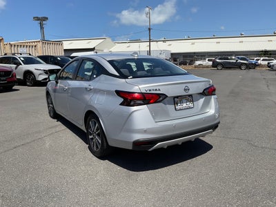 2021 Nissan Versa SV Xtronic CVT