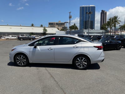 2021 Nissan Versa SV Xtronic CVT